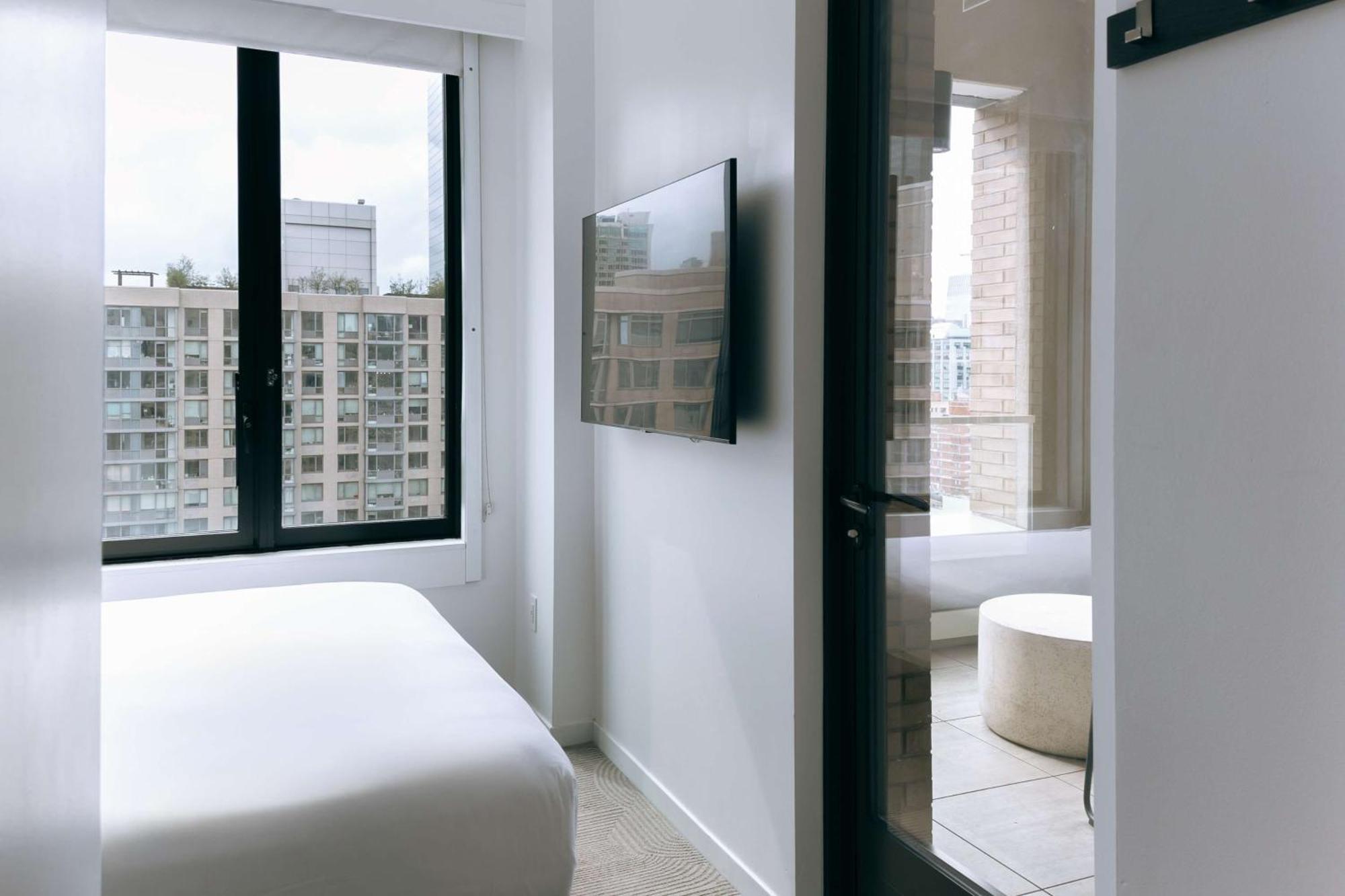 Отель Arlo Midtown Нью-Йорк Экстерьер фото